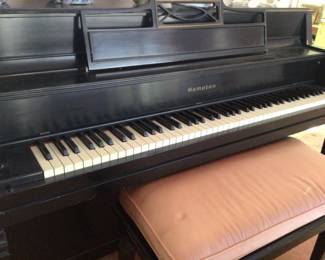 HAMPTON UPRIGHT PIANO