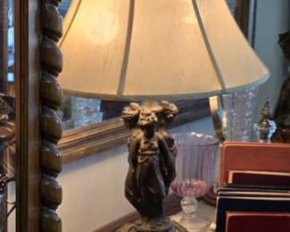 3 Figure Lamp