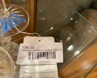 Waterford water goblet set (A)