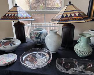 Table lamps, Asian vases + decor