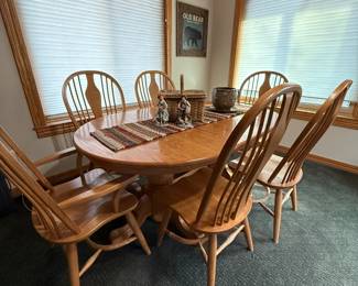 Oak Dining Room Set 