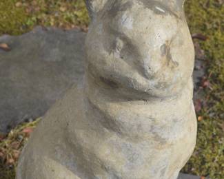 Rabbit statue