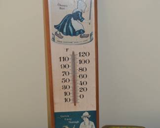 Vintage kitchen decor