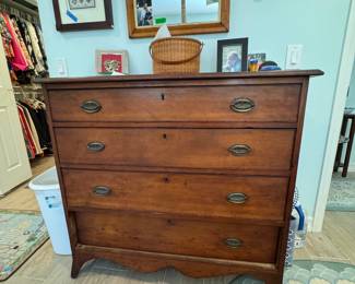 Antique dresser $200