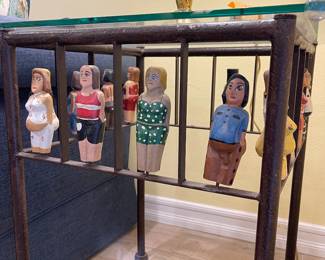 Brazilian folk art side table 20 x 20
X 28 $400 we also have a dining table 2’ x3’
$800