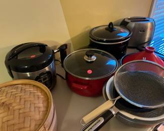Pots and pans, crockpots, rice cookers, steaming baskets, and everything you need for your kitchen!