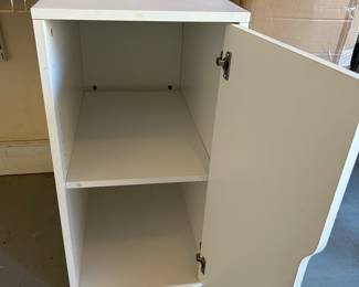 Storage cabinet