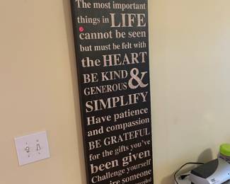 Motivating wall hangings