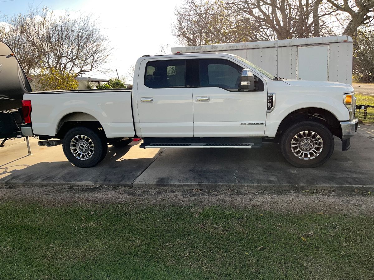 2020 Ford F250 XLT SUPER DUTY w/ 6.7L Power Stroke -more pictures below. $52,999.00 OBO
