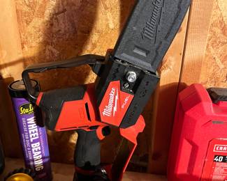 Milwaukee Fuel Mini chainsaw trimmer