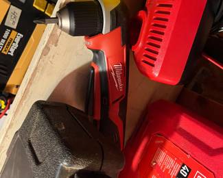 Milwaukee angle drill