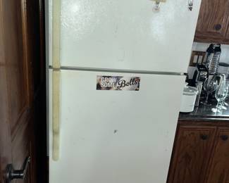 GE 2-door fridge