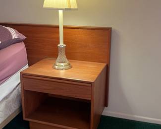 Midcentury king size headboard with night stands