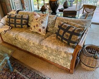 Vintage Rattan Sofa (close)