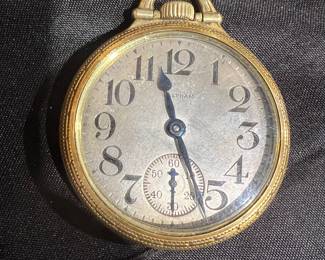 Waltham Van Guard 23 jewel Pocket Watch 
Runs / nice condition 