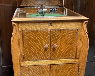 Victrola Record Player With Records