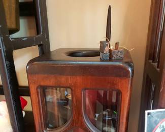 Primitive Candle Box