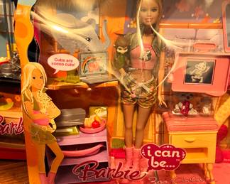 Barbie - I Can Be - Zoo Doctor -  unopened set