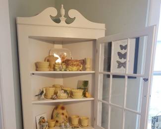 Vintage painted corner cabinet - It’s killing me to sell this