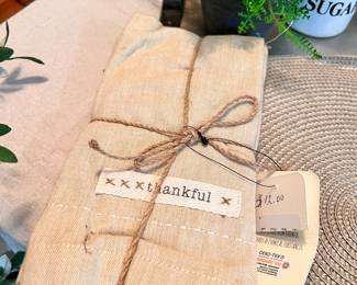 30% Off Beautiful new home decor items from Lauren at Boxwood in W. Dundee 