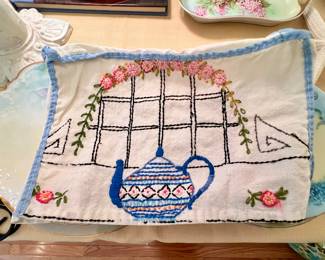 Vtg. hand stitched toaster cover 
