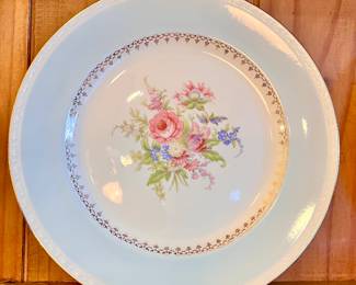 Eggshell, Georgian - Homer Laughlin dish set 