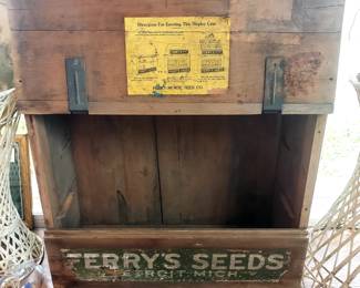 Antique Detroit Ferry Seed store display box, Detroit, MI