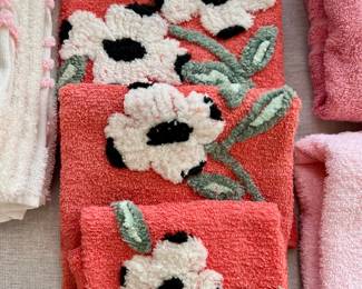 Beautiful Vtg. towels