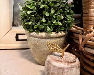 30% Off Beautiful new home decor items from Lauren at Boxwood in W. Dundee 