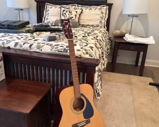 Yamaha F310 guitar 