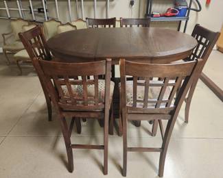 Gathering height dining set