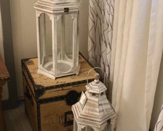 Lantern Decor, Decorative Trunk