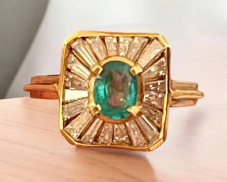 Emerald Diamond Ring 