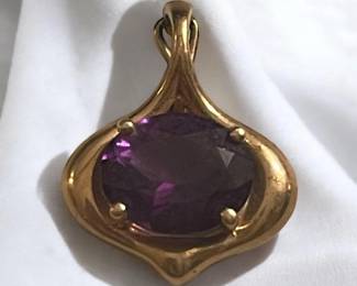 Amethyst Pendant (14k gold)