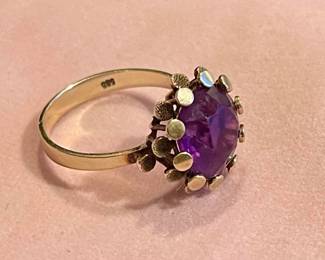Purple Amethyst Ring (14k)
