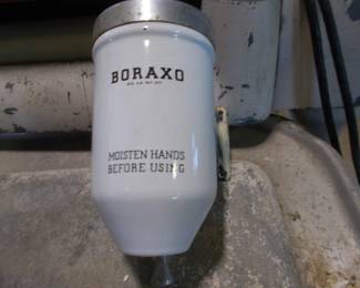 VINTAGE  service station Boraxo dispenser