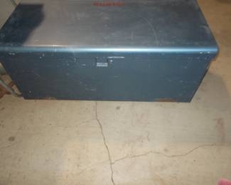 metal tool box