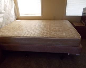 Full bed complete