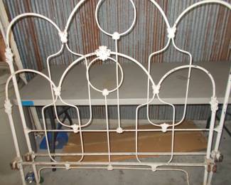Antique iron bed/ COMPLETE