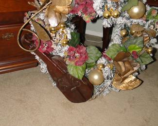 Violin wreath, with all the added details