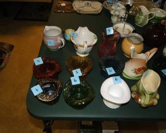 Top hats of glass, in assorted colors