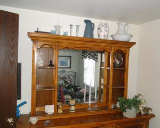 Large mirrored hutch.  FREE!!!!  Would make a great coffee/tea/snack area