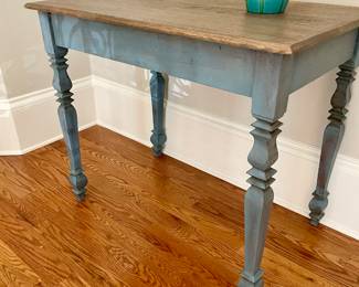 Country Blue dining table 