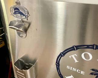 Tommy Bahama Ice Chest