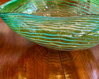 Chihuly style center bowl