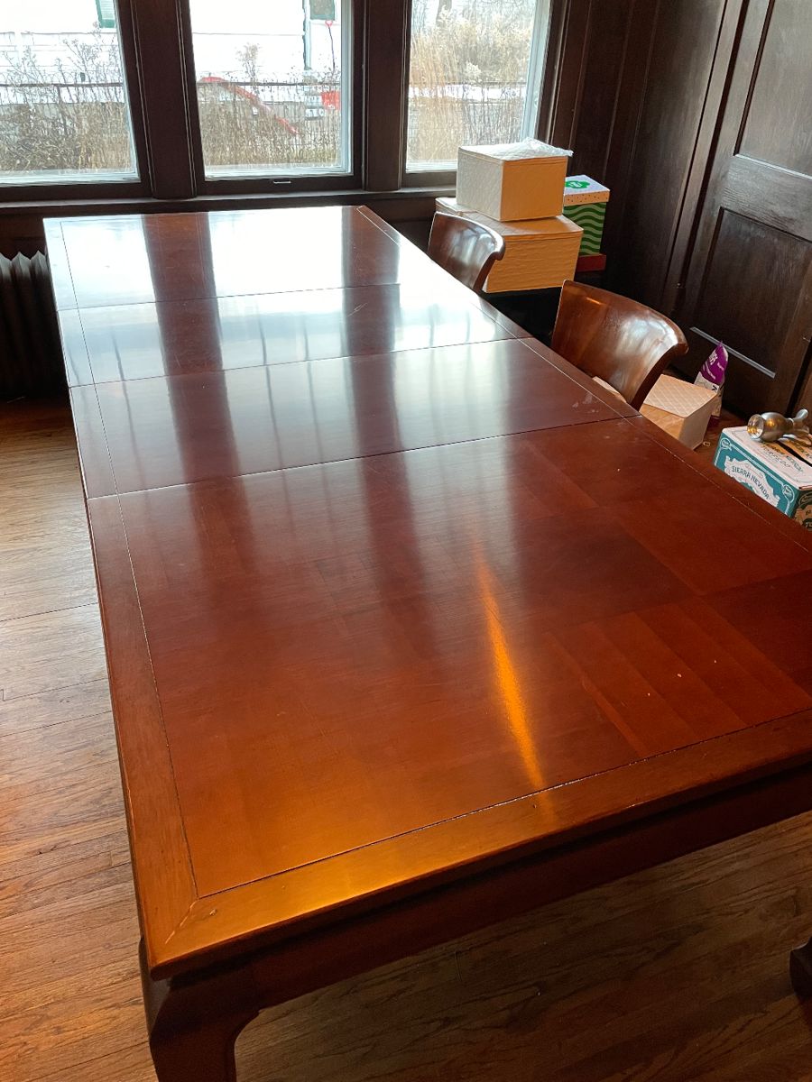 Dining room table (with 2 leaves) and 10 chairs
