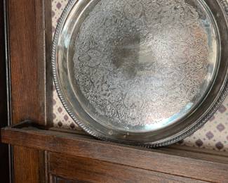 14 in round silver plate etched tray