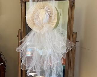 Wedding hat veil