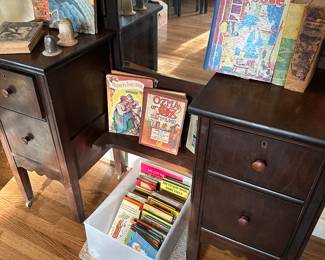 circa 1920 Mahogany vanity dresser with triple mirror