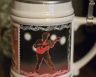 Elvis Stein 